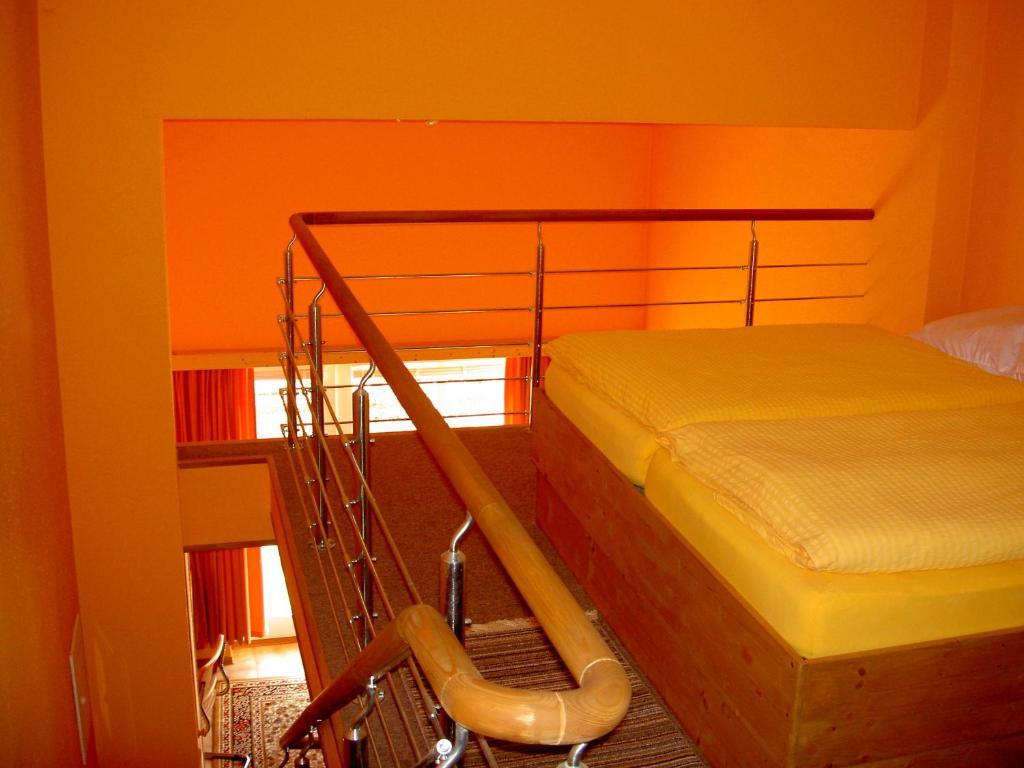 Hotel Gesellschaftshaus Bergen Auf Rugen Bilik gambar