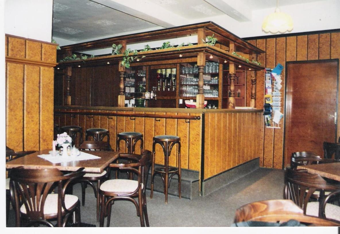Hotel Gesellschaftshaus Bergen Auf Rugen Luaran gambar