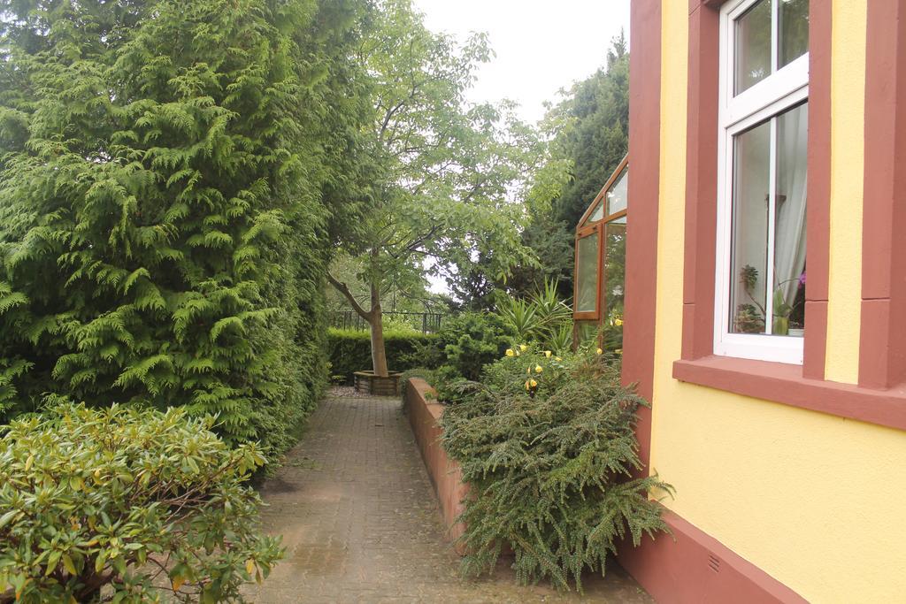 Hotel Gesellschaftshaus Bergen Auf Rugen Luaran gambar