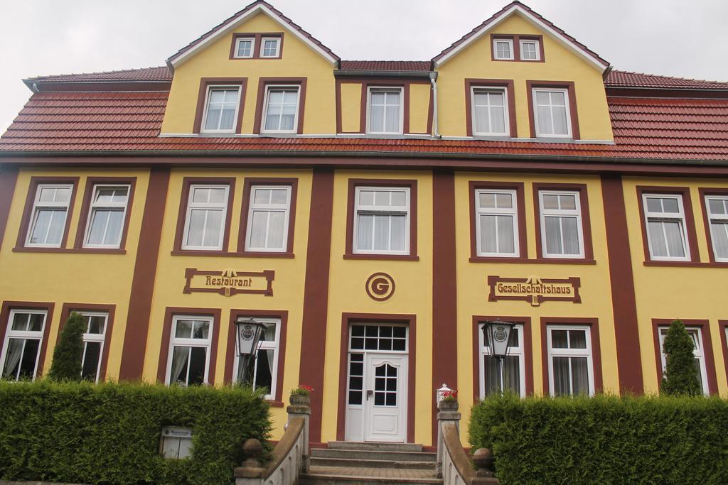 Hotel Gesellschaftshaus Bergen Auf Rugen Luaran gambar